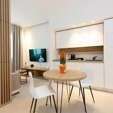 Giada Luxury